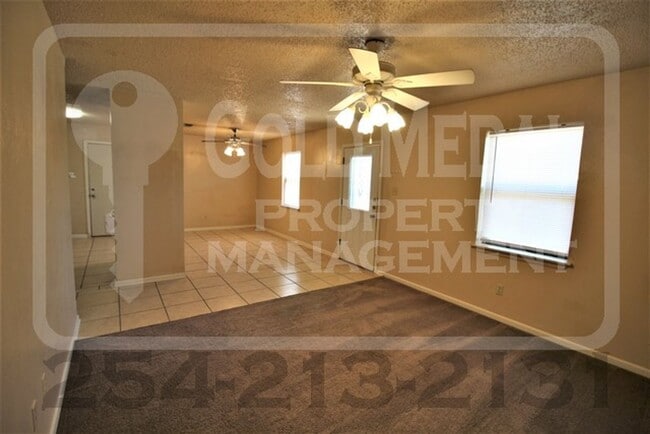 Building Photo - 804 Michelle Dr