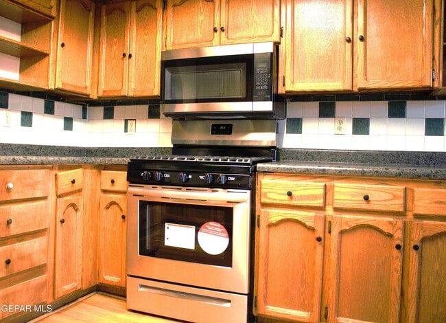 Building Photo - 11684 Norman Montion Dr