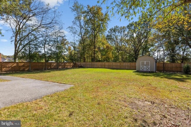 Building Photo - 6903 Friendship Rd