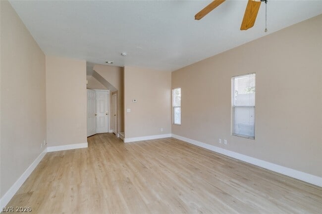 Building Photo - 1401 Sycamore Spring Ct