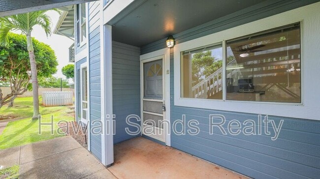 Building Photo - 94-824 Lumiauau St #U104