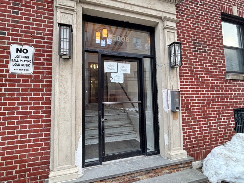 Building Photo - 5008 Palisade Ave