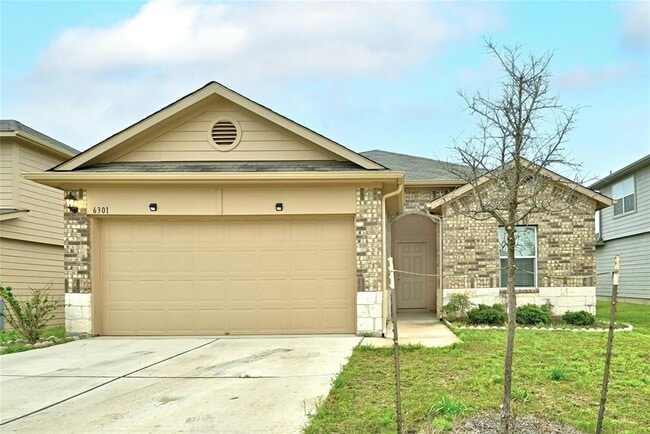 Building Photo - 6301 Wideleaf Dr