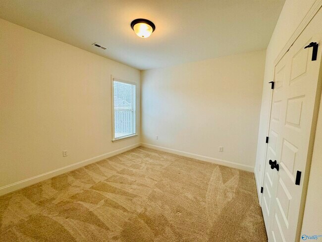 Building Photo - 9071 Mountain Preserve Blvd SE