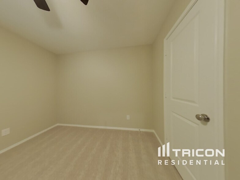 Building Photo - 11852 Mancos Trl