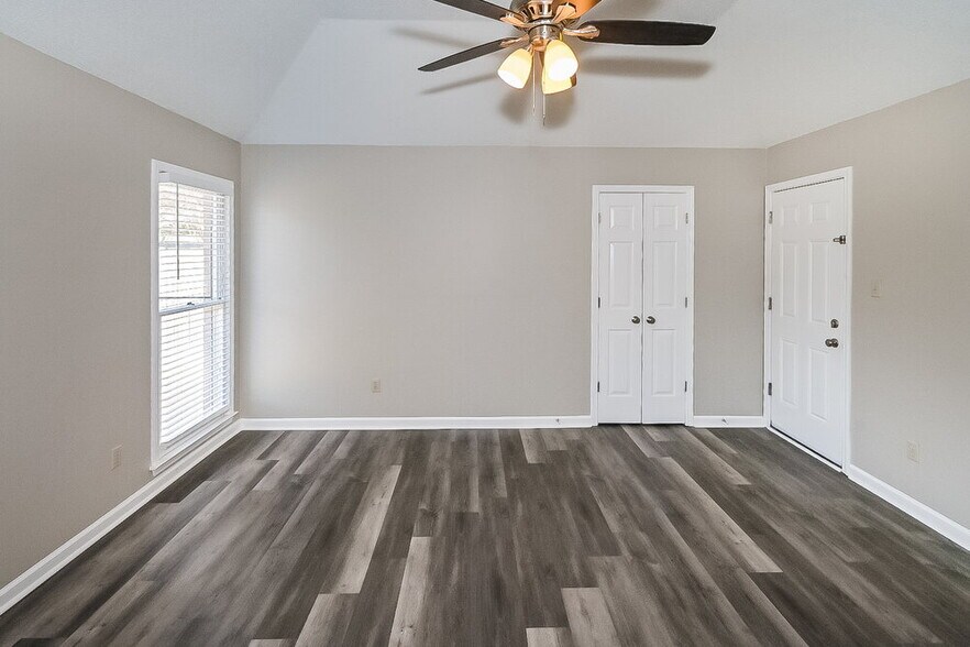 Building Photo - 7976 Tankard Dr