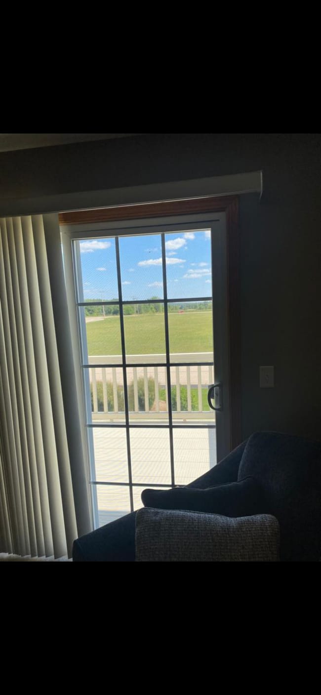 Building Photo - 15615 Sienna Dr