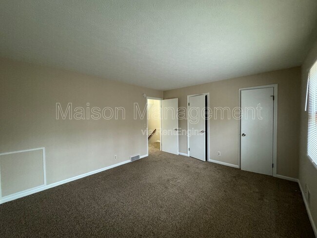 Building Photo - 419 Britton Rd