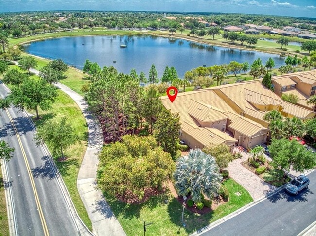 Building Photo - 2310 Palm Tree Dr