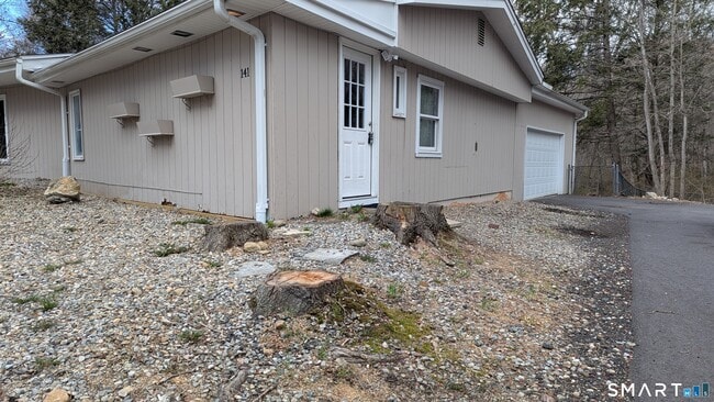 Building Photo - 141 Gurleyville Rd