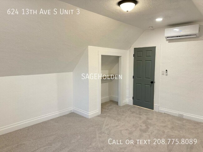 Building Photo - 624 13th Ave S