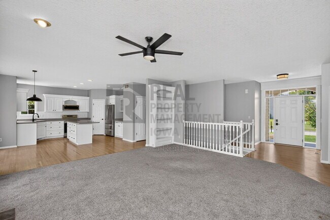 Building Photo - 2305 NE Hanover Ct