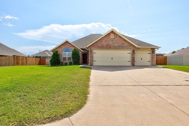 Building Photo - 15166 Fox Hollow Rd