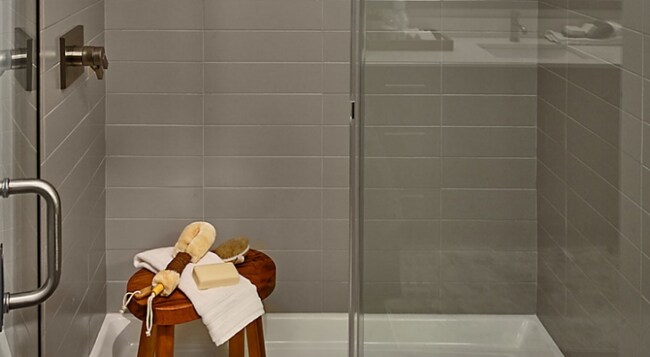 Building Photo - 50 Ivan Allen Jr Blvd NW