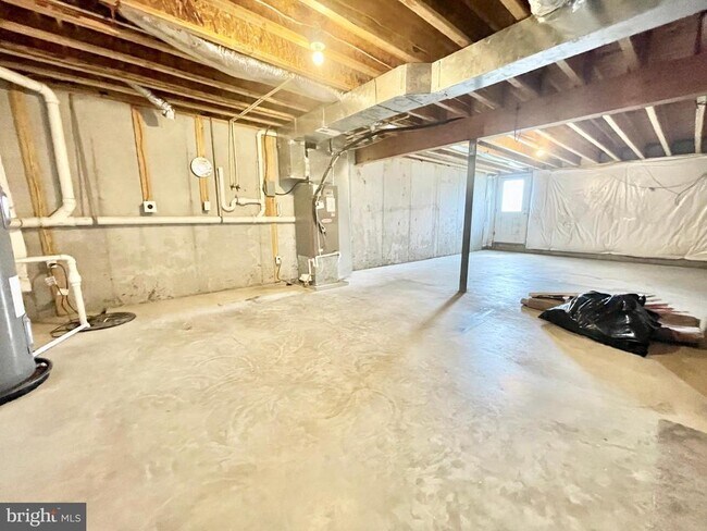 Building Photo - 49 Bay Hill Ln