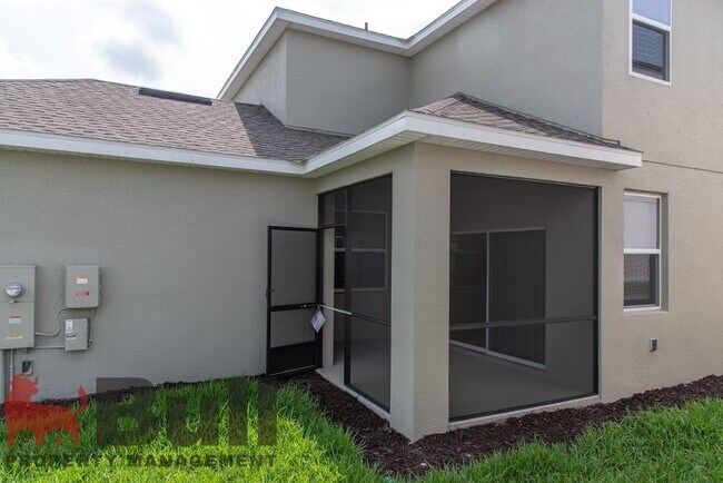 Building Photo - 11931 Hometown Pl