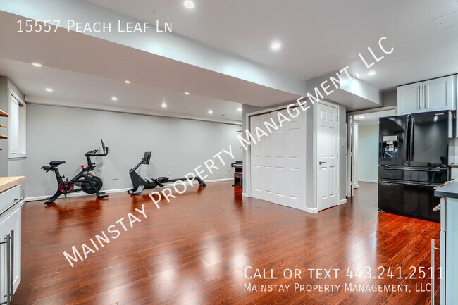 Building Photo - 15557 Peach Leaf Ln