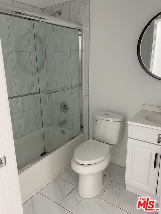 Building Photo - 1552 Winona Blvd