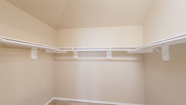 Building Photo - 14747 Briceland Springs Dr