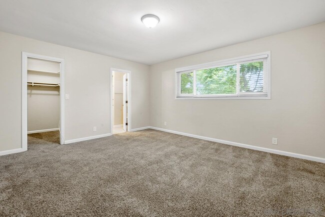 Building Photo - 3752 Alta Loma Dr