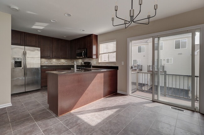 Building Photo - 14644 Paul Revere Ln