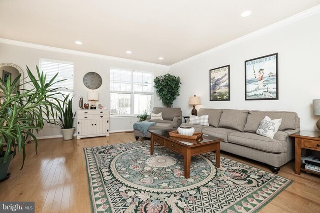 Building Photo - 111 Notions Ct