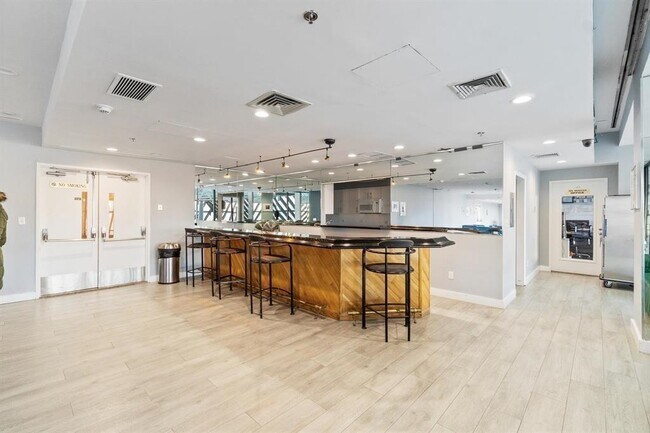 Building Photo - 7000 JFK Blvd E