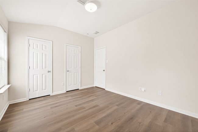 Building Photo - 2806 Powell Springs Ct