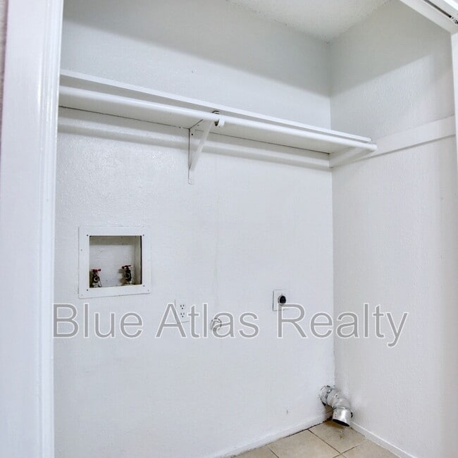 Building Photo - 1722 Fitzgerald Ct