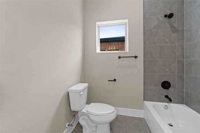 Building Photo - 2607 Liguria Ln