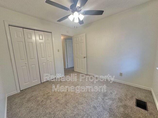 Building Photo - 6222 Gould Pl