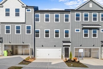 Building Photo - 2136 Grouse Ski Cir