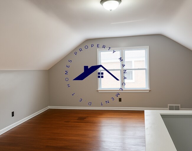 Building Photo - 19774 Hamburg St