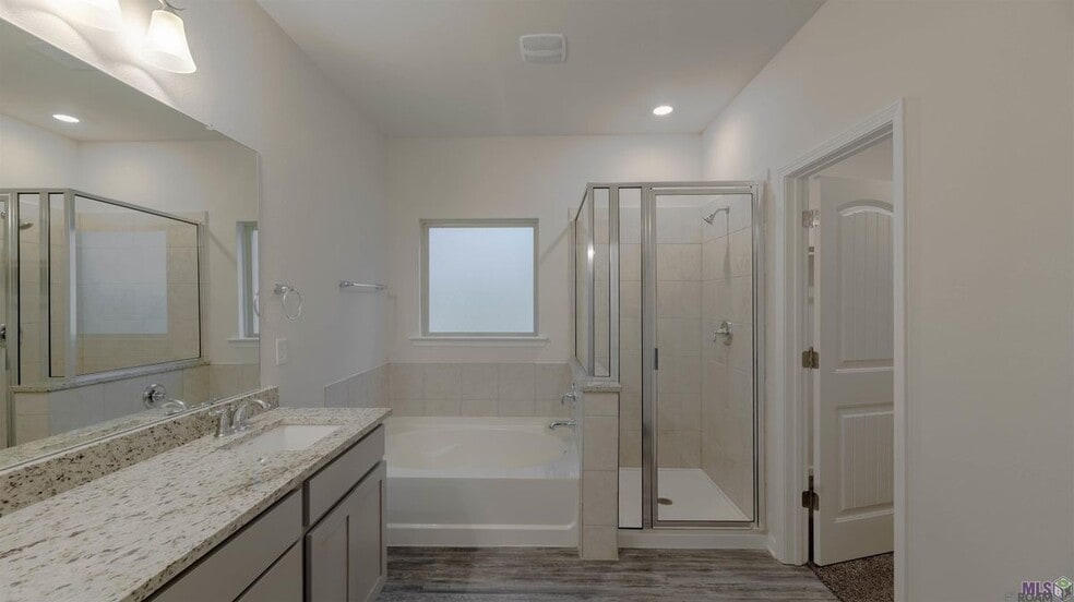 Building Photo - 4644 Grenache Dr