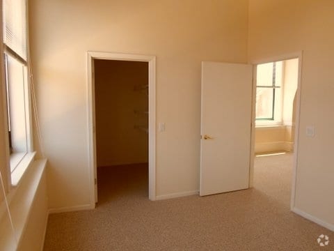 Bedroom - St. Lukes Place