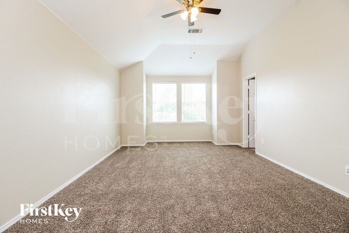 Building Photo - 2200 Malone Dr