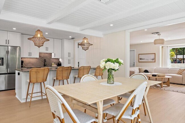 Building Photo - 1604 Seabrook Rd