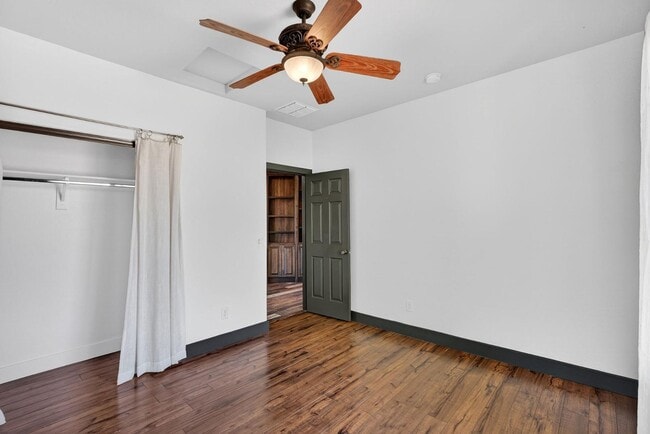 Building Photo - 6932 E Pearl St