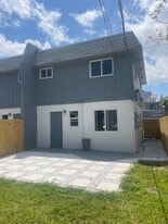 Building Photo - 622 SW 7th Ave