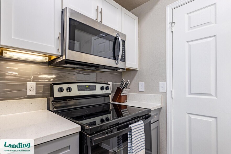 Building Photo - 1799 FM 528 Rd