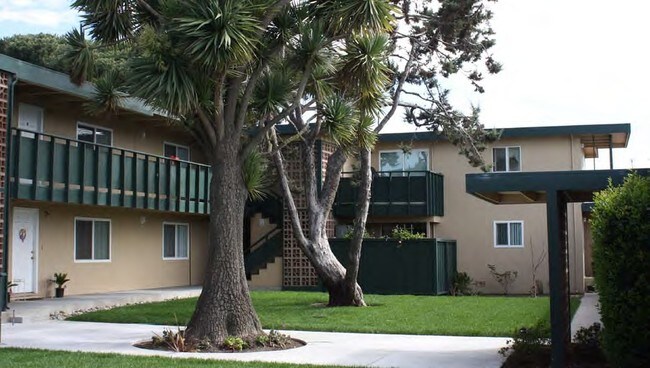 Building Photo - Villa Hartnell