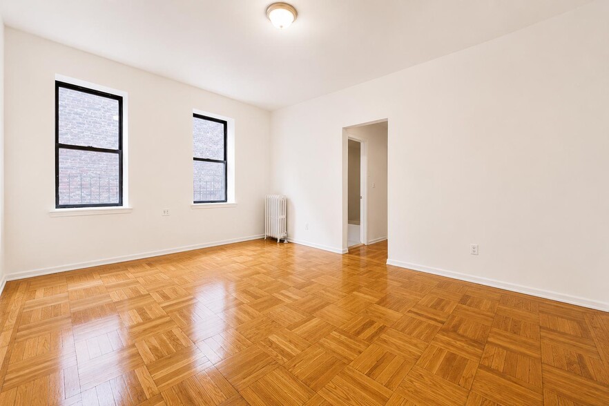 Building Photo - 1803 Riverside Dr