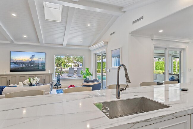 Building Photo - 2408 Bay Village Ct