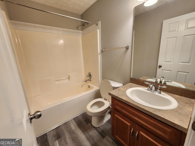 Building Photo - 9033 Scottsdale Ct