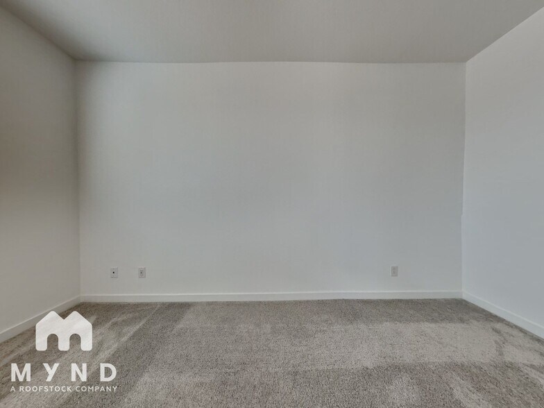 Building Photo - 9513 W Turney Ave