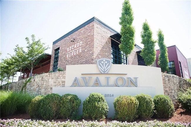 Building Photo - 334 Michael Dr