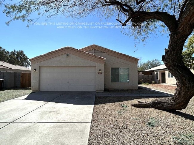 Building Photo - 8719 W Bobby Lopez Dr