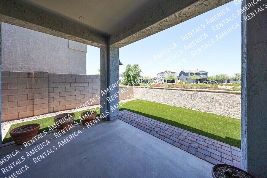 Building Photo - 9436 E Supernova Dr