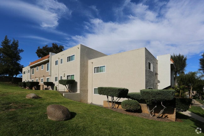 Building Photo - Casa de Cortez