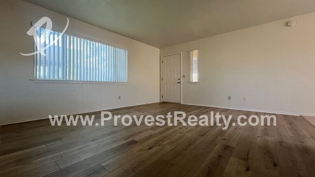 Building Photo - 21350 Laguna Rd